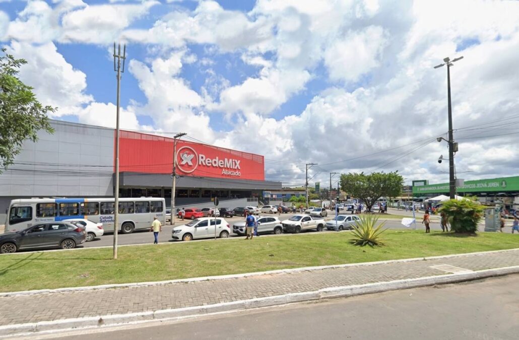 RedeMix abre vagas de emprego em Simões Filho; veja cargos e como enviar currículo RedeMix recebe currículos para vagas em Simões Filho